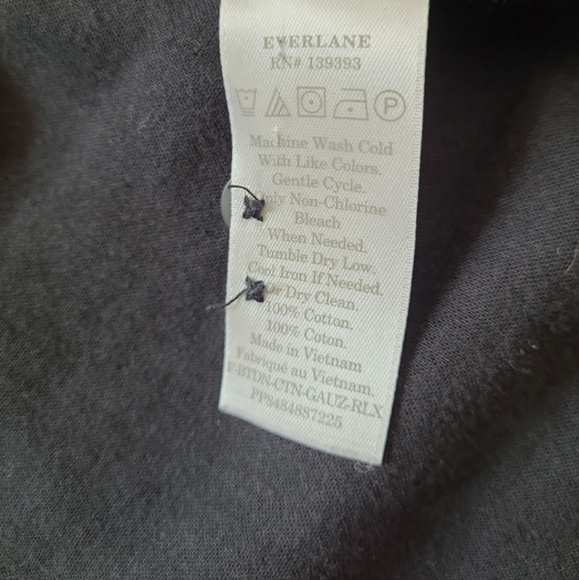 Everlane Womens SZ 2 Silky 100% Cotton relaxed boyfriend button down Indigo Blue - Picture 10 of 11